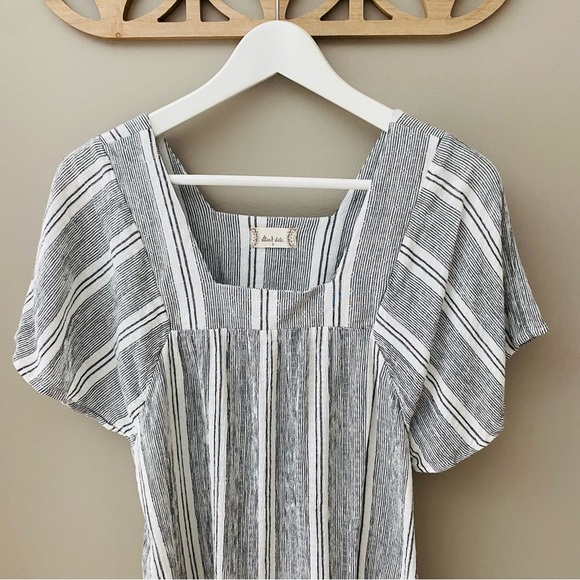 Altar'd State Striped Blouse White/Black Sz Small - Picture 2 of 8